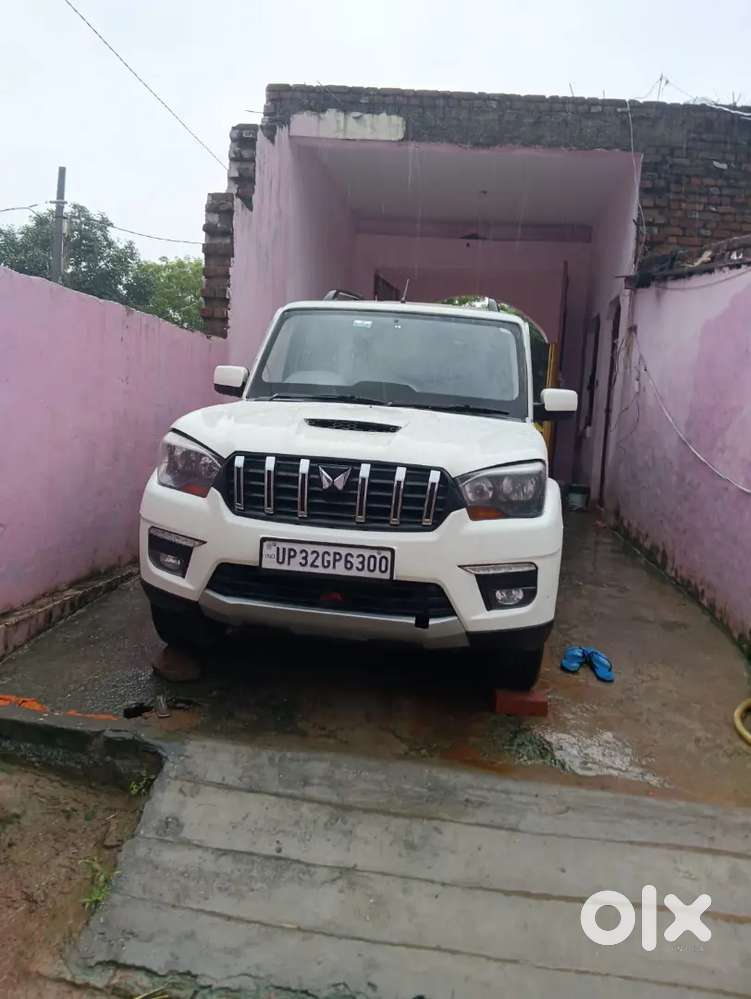 Mahindra Scorpio Classic 2015