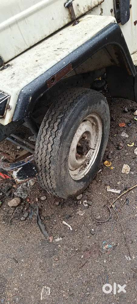 Mahindra Jeep Classic 2002