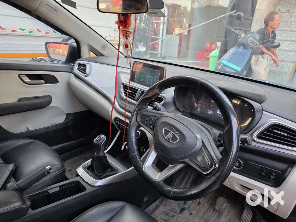 Tata Altroz Xz Plus S Cng With 5 Year Extended Warranty