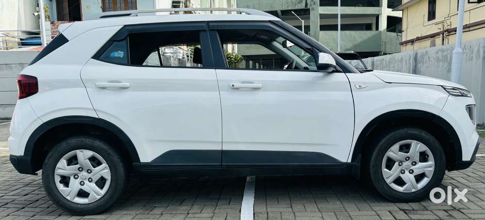 Hyundai Venue S, 2021, Diesel