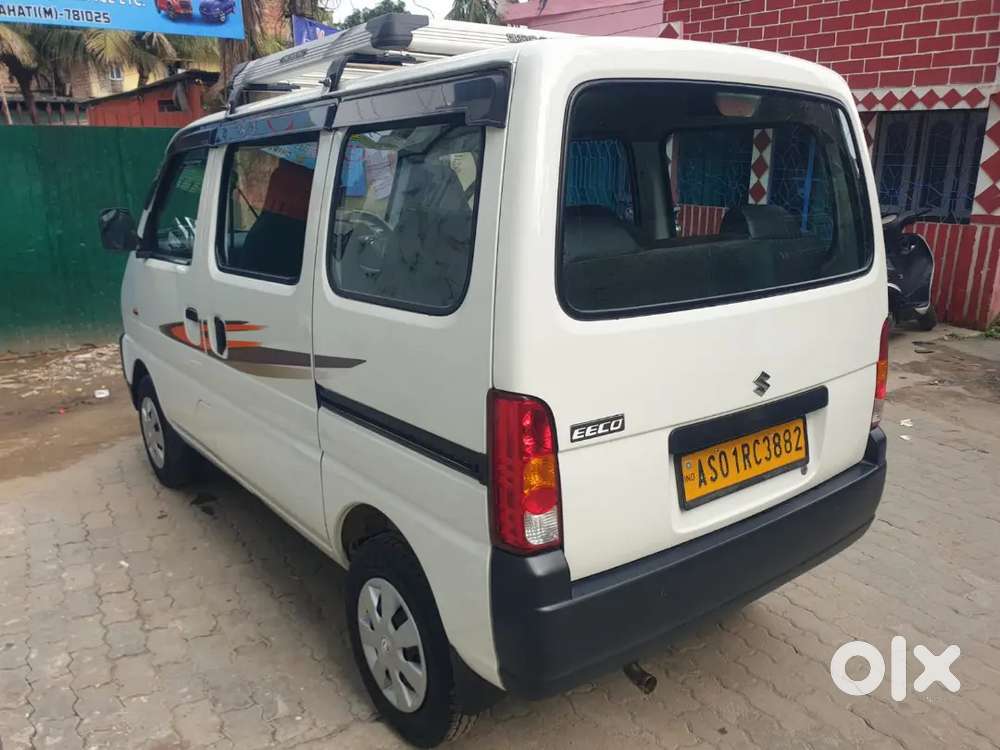 Maruti Eeco 2024 Std Petrol Manual