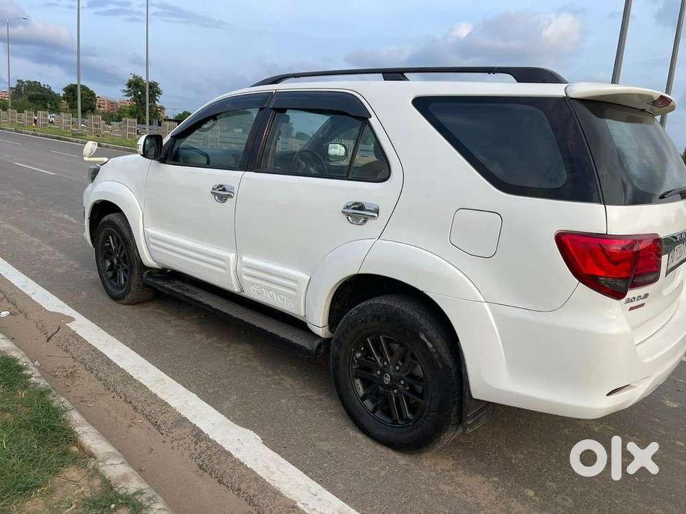 Toyota Diesel Automatic 2014
