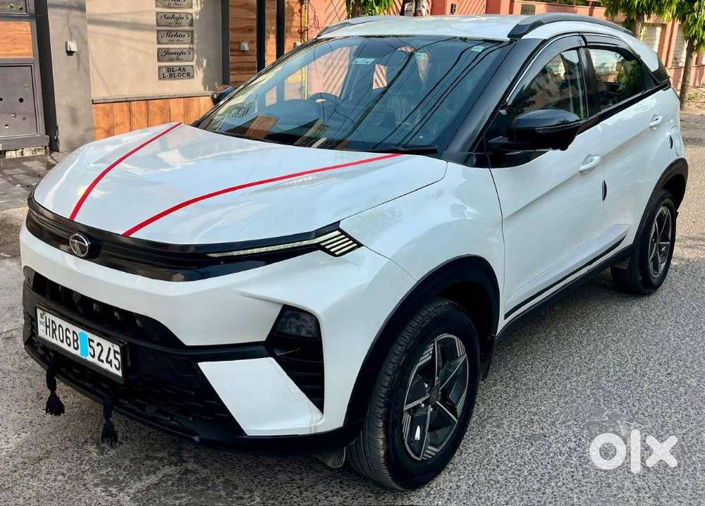 Tata Nexon Creative Plus 1.2 Revotron Petrol 6 Mt, 2023, Petrol