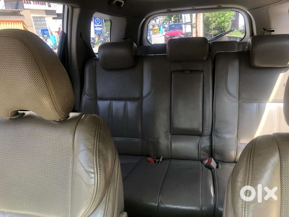 Mahindra Xuv500 W10 At, 2016, Diesel