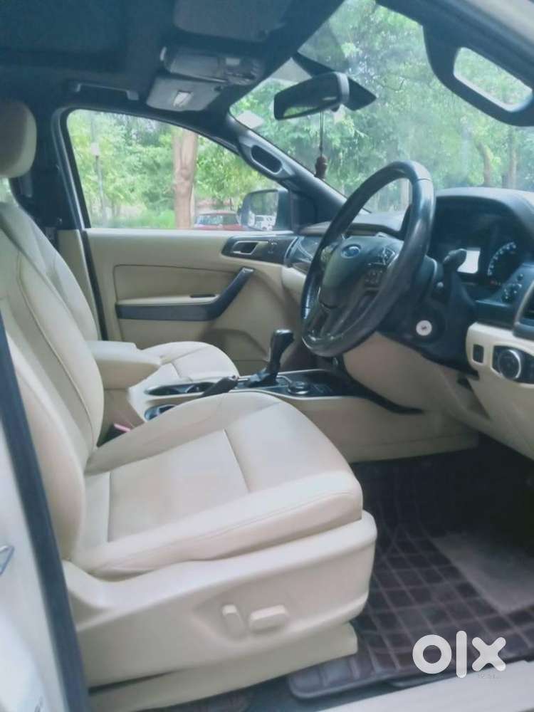 Ford Endeavour 3.2 Titanium At 4x4, 2016, Diesel