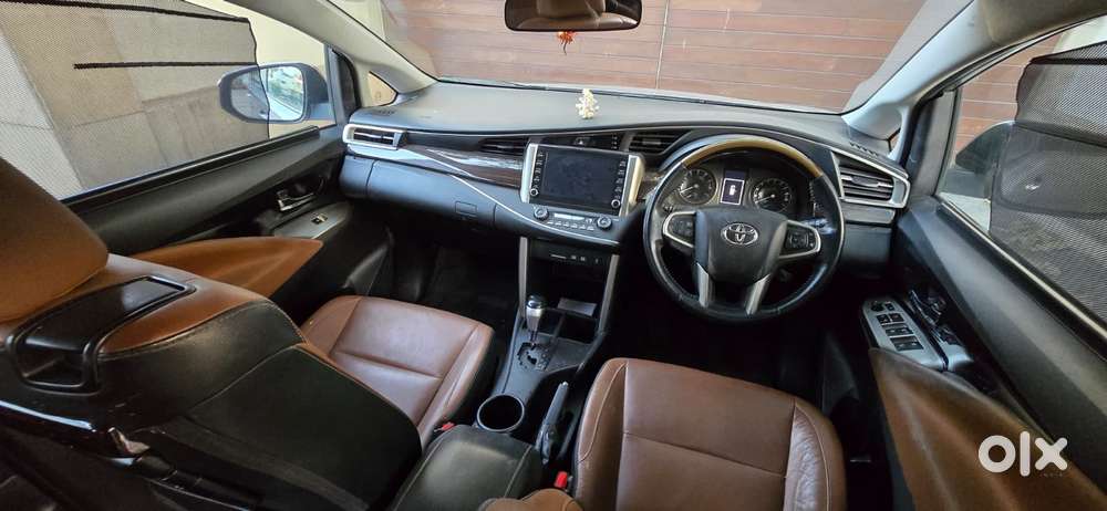 Toyota Innova Crysta [2020-ongoing] 2.7 Zx At 7 Str, 2022, Petrol