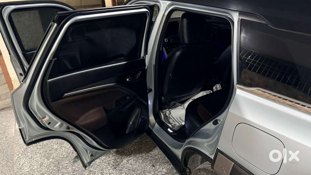 Maruti Suzuki New Brezza Zxi Hybrid Petrol