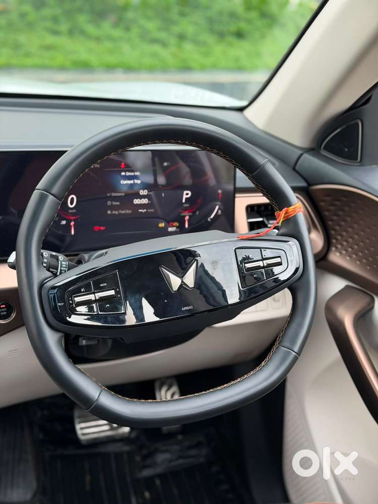 Mahindra Xuv 7xo Ax7 At, 2026, Petrol