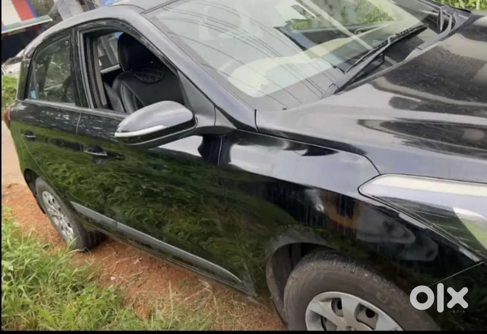 Hyundai I20 2016 Diesel 130000 Km Driven  Good Condetion