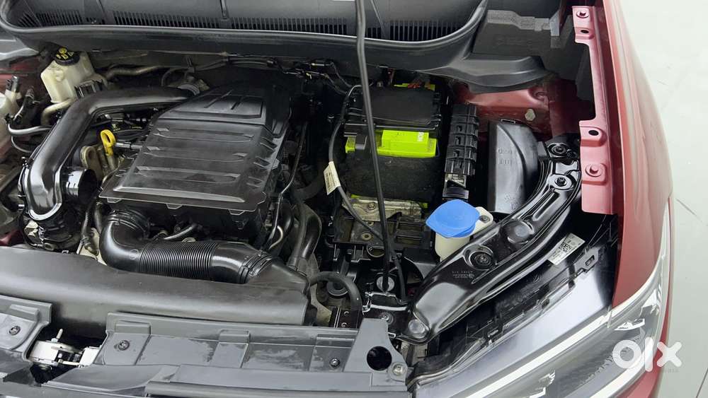 Volkswagen Taigun Topline 1.0 Tsi At (electric Seats), 2021, Petrol