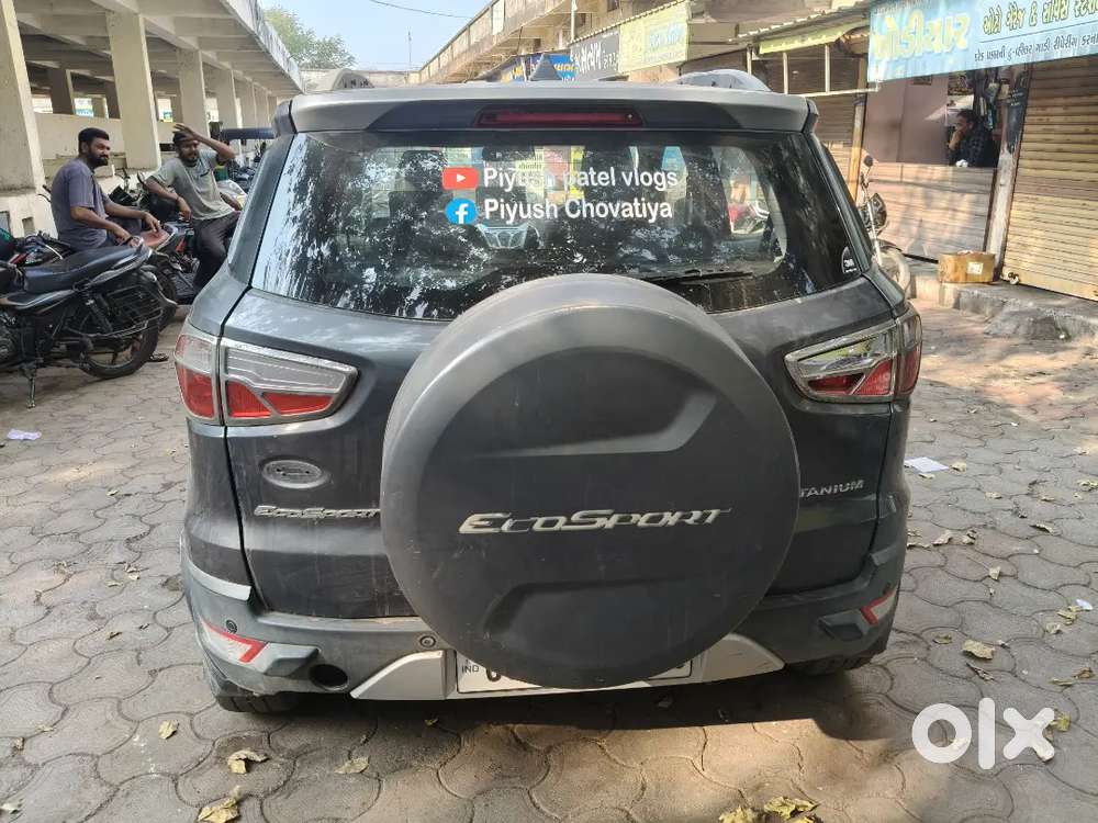 Ford Ecosport 2015 Petrol 82000 Km Driven