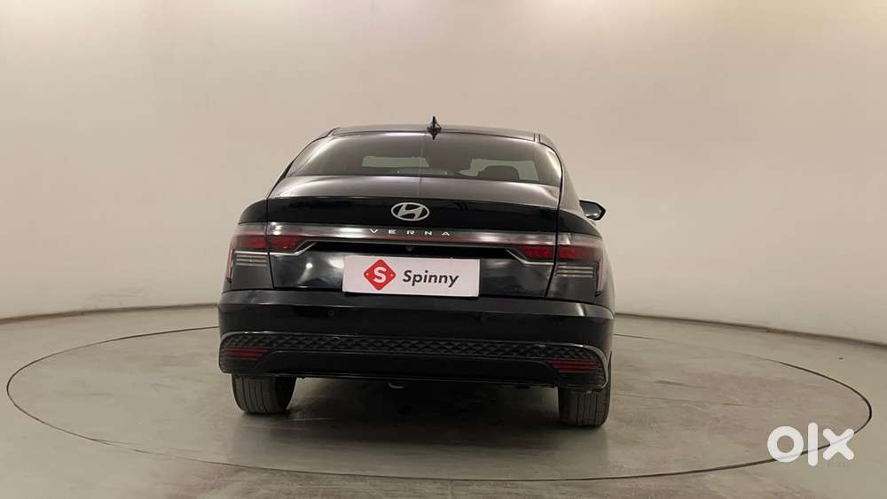 Hyundai Verna 1.5 Sx (o) Turbo Petrol Dct, 2023, Petrol