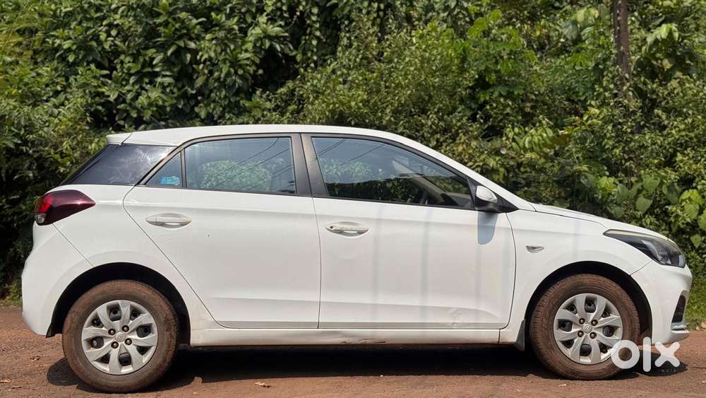 Hyundai I20 Sportz 1.2 Vtvt, 2019, Petrol