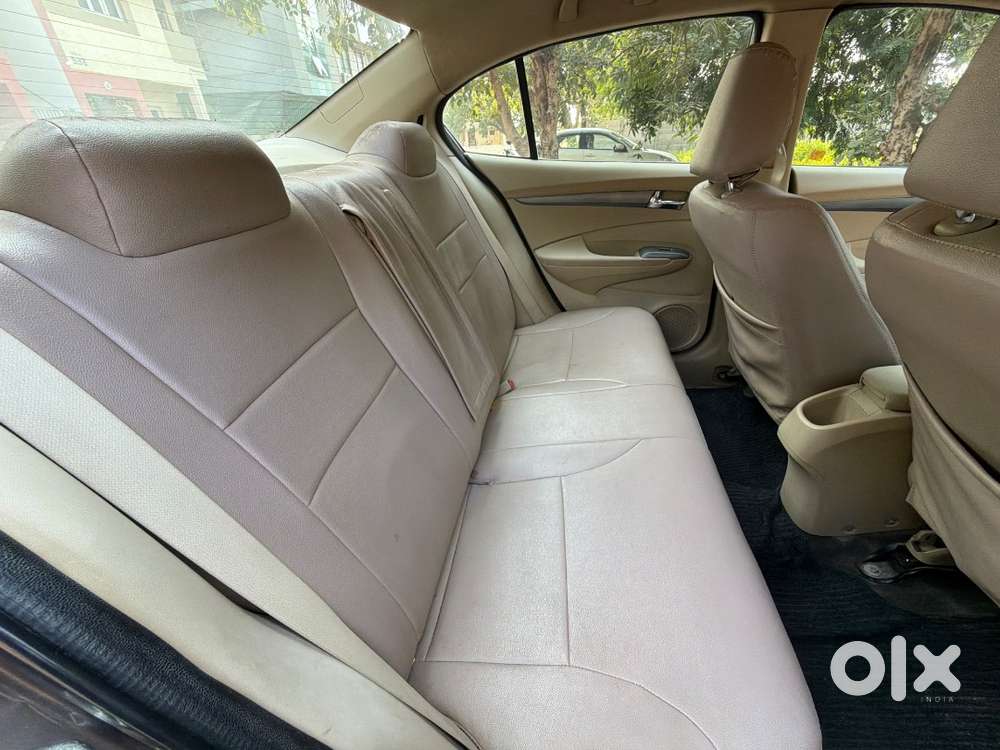 Honda City V Vtec 2012