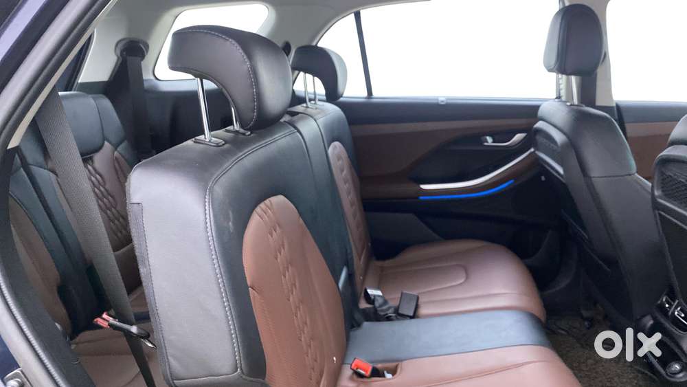 Hyundai Alcazar 1.5 Signature (o) Diesel At 7 Str, 2023, Petrol