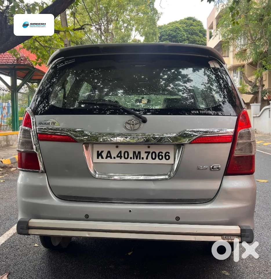 Toyota Innova 2.5 G (diesel) 8 Seater Bs Iv, 2016, Diesel