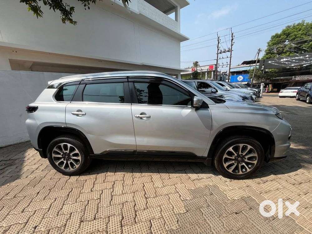 Maruti Suzuki Grand Vitara 1.5 Alpha Plus Intelligent Hybrid Ecvt, 2..