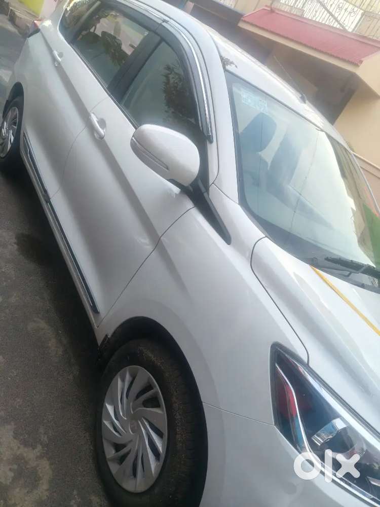 Unused Maruti Ertiga Vxi (p)2026 Only 1095 Km Drivenshowroom Condition