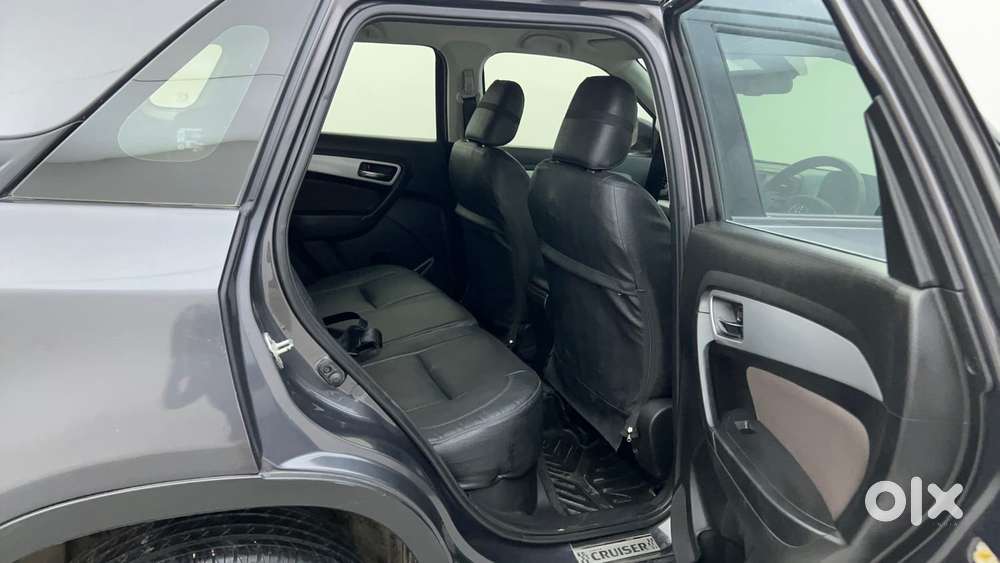 Toyota Urban Cruiser 1.5 Premium Grade At, 2022, Petrol