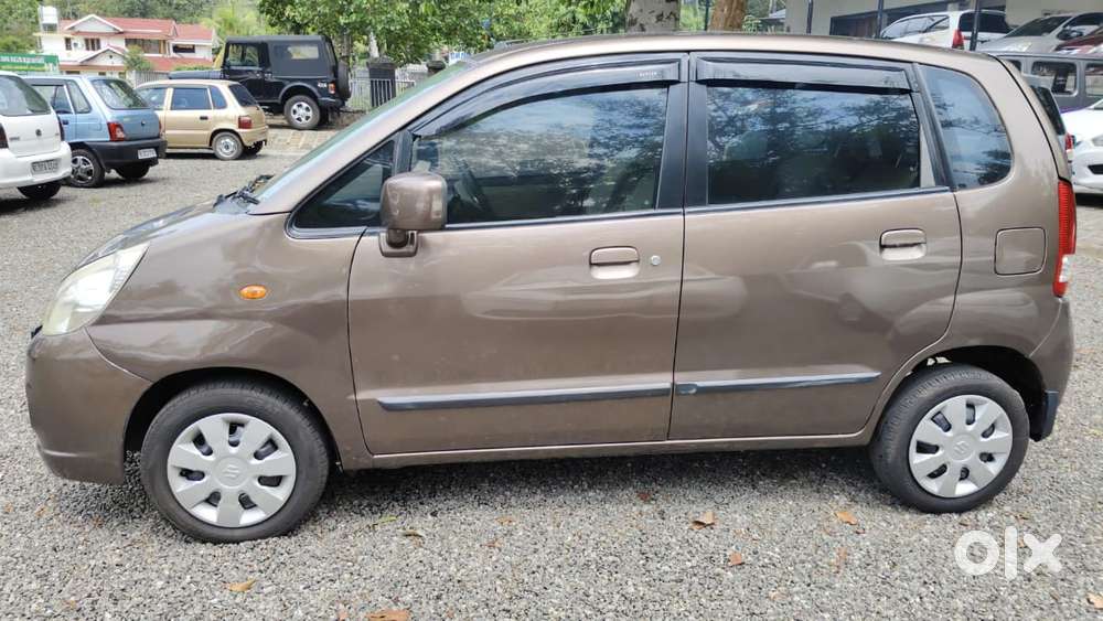 Maruti Suzuki Estilo Vxi, 2011, Petrol