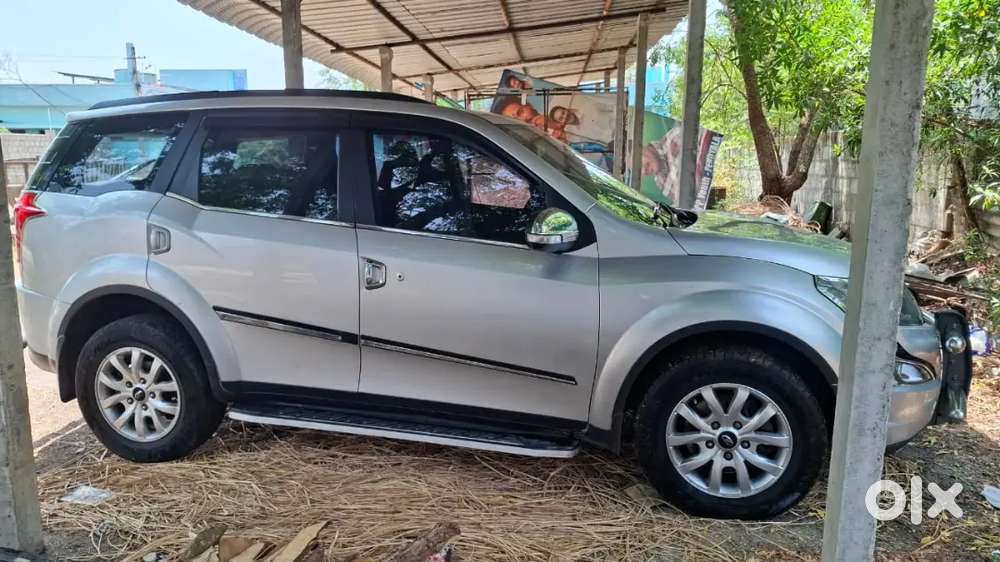 Mahindra Xuv500 Diesel 2wd 2016 Showroom Track