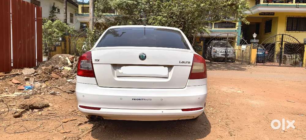 Skoda Laura Amb-at Diesel