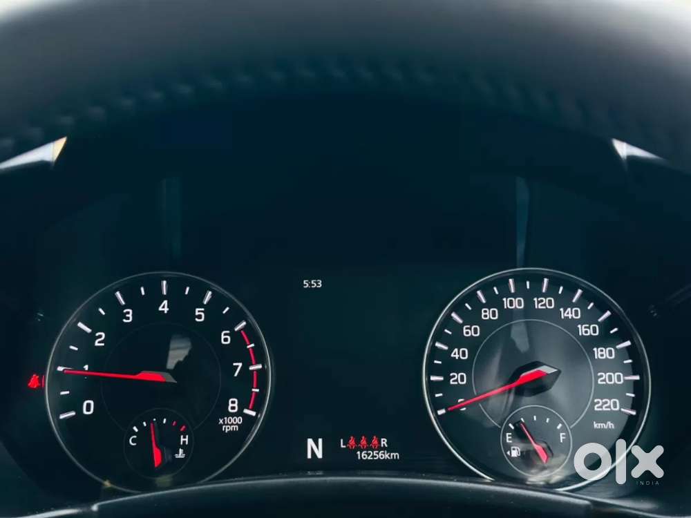 Maruti Suzuki Dzire Zxi Ags, 2025, Petrol