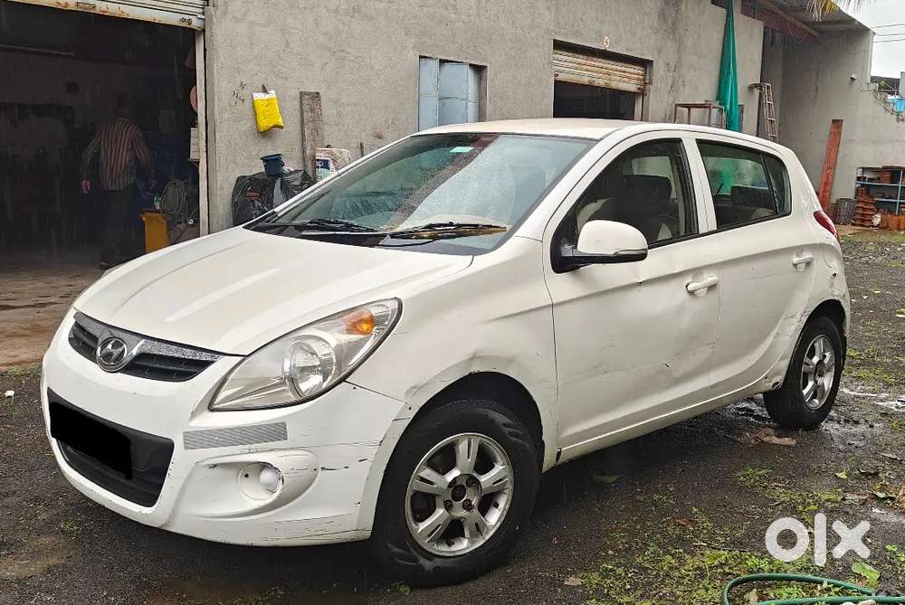 Hyundai I20 Sportz 2012 Car