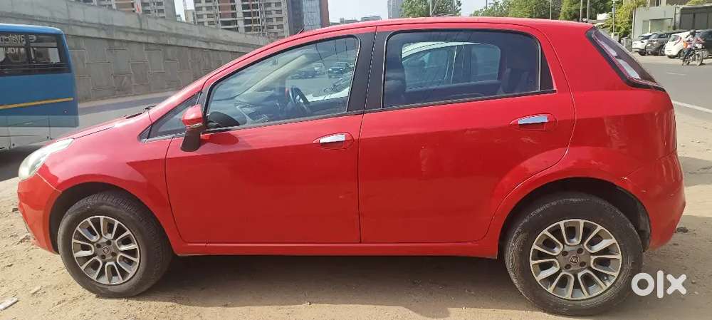 Fiat Punto Emotion 2016 Manual