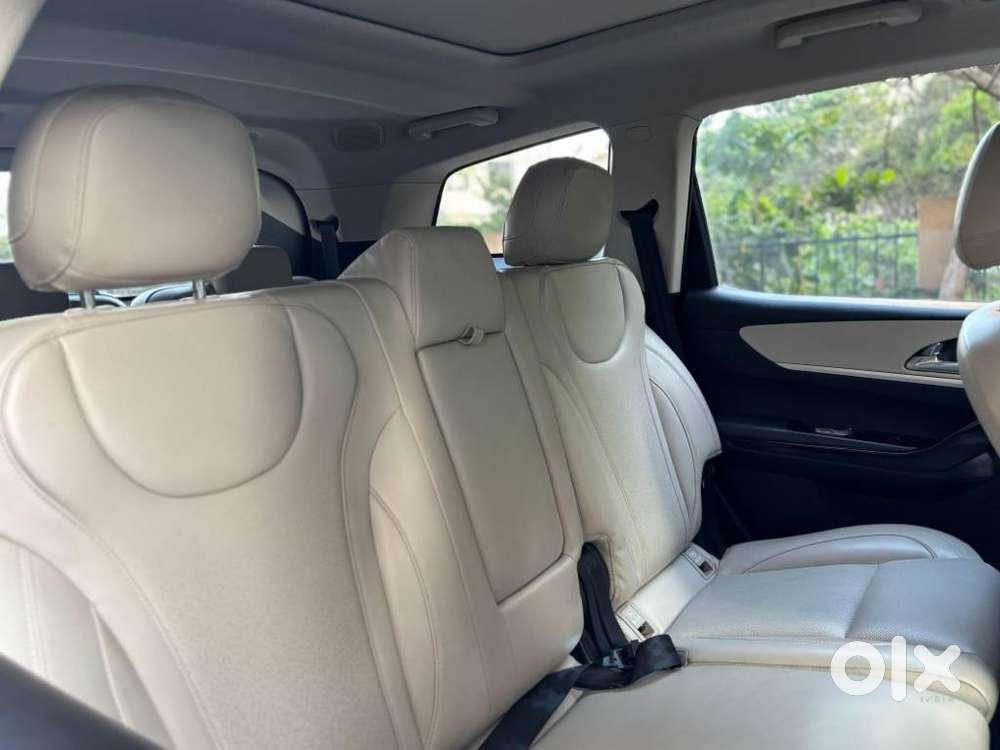 Mahindra Xuv700, 2022, Diesel