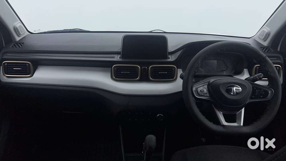Tata Punch Accomplished Amt Sunroof, 2024, Petrol