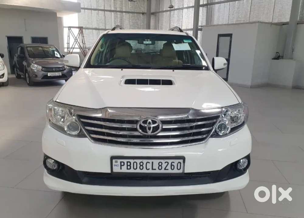 Fortuner Excellent Condition Chilled Ac Brand New Tyre Touch Screen