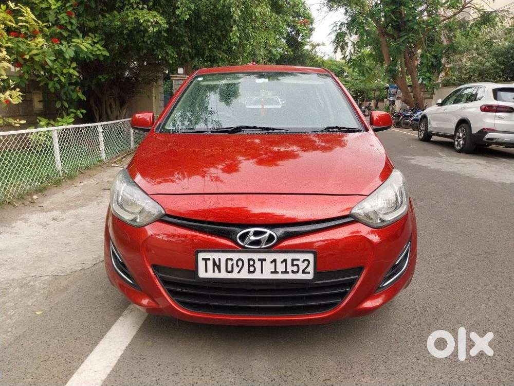 Hyundai I20 Petrol Cvt Magna Executive, 2013, Petrol