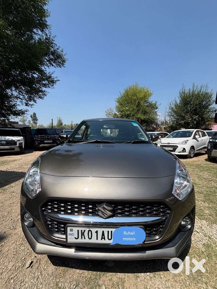 Maruti Suzuki Swift Vxi + Manual, 2023, Petrol
