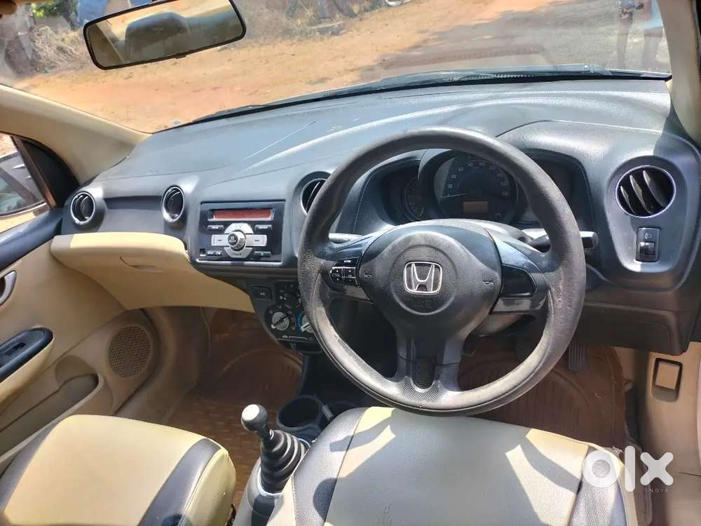 Honda Amaze Top End Model 2016