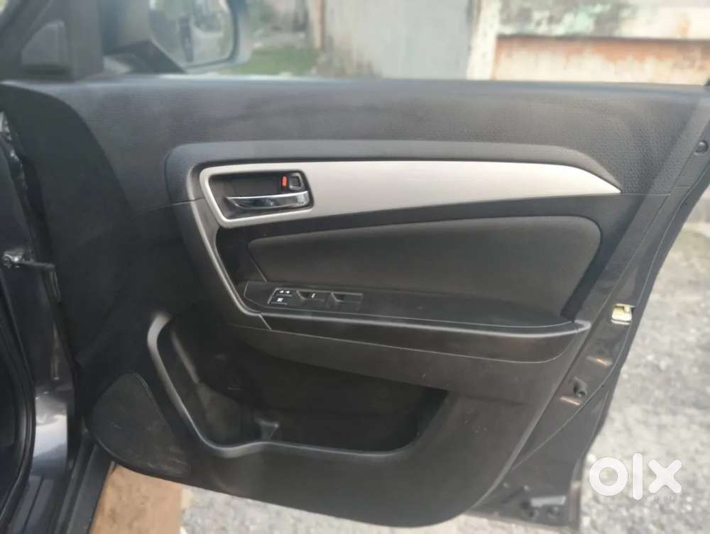 Maruti Suzuki Vitara Brezza 1.5 Zxi, 2021, Petrol