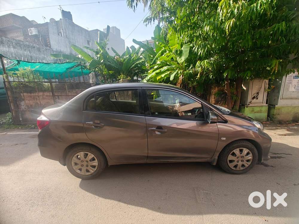 Honda Amaze Petrol 2016