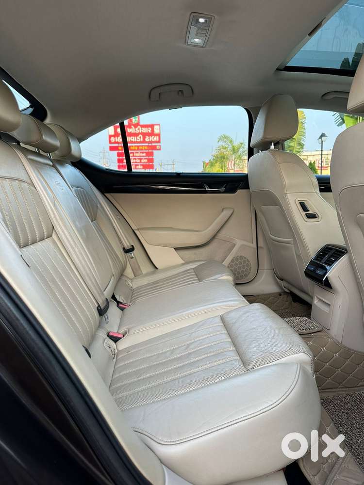 Skoda Superb L&k 2.0 Tdi At, 2016, Diesel