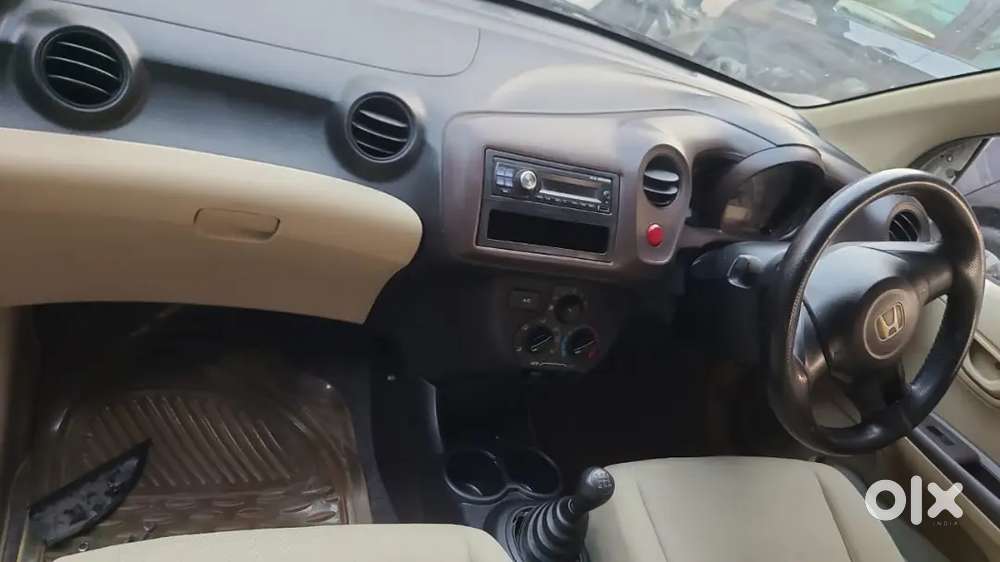 Honda Brio 2013 Petrol Well Maintained