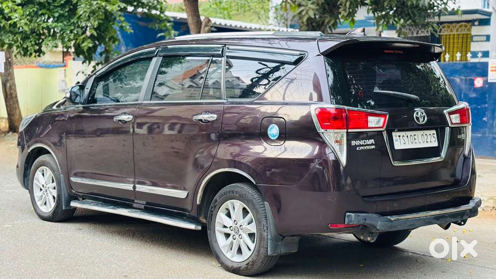 Toyota Innova Crysta 2.8 Gx At 7 Str, 2017, Diesel