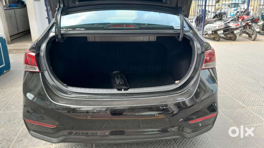 Hyundai Verna 1.6 Sx (o) Vtvt At, 2018, Petrol