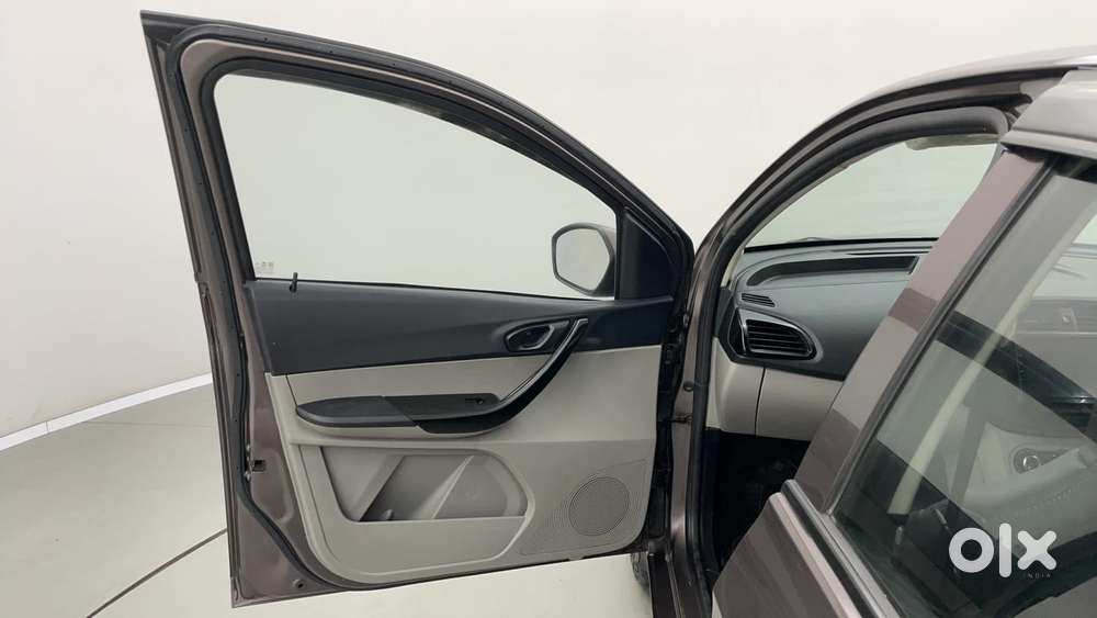 Tata Tiago 1.2 Revotron Xt, 2019, Petrol