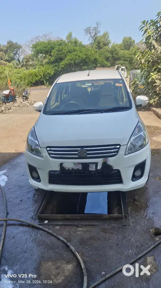Maruti Suzuki Ertiga 2014 Diesel 80000 Km Driven