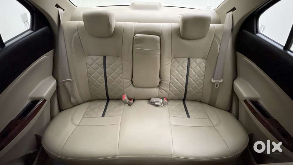 Maruti Suzuki Dzire 1.2 Zxi Plus Amt, 2017, Petrol