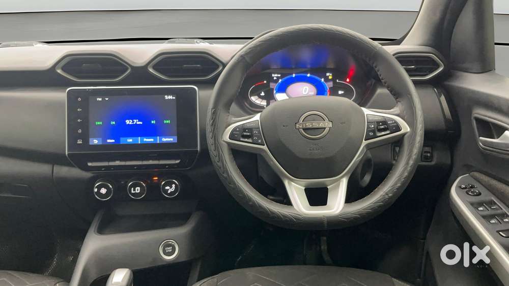 Nissan Magnite 1.0 Xv Premium Turbo Cvt (o), 2022, Petrol