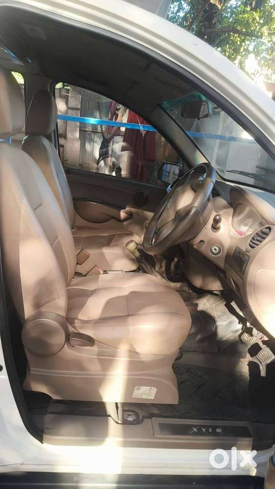 Xylo T Board 9 Seater