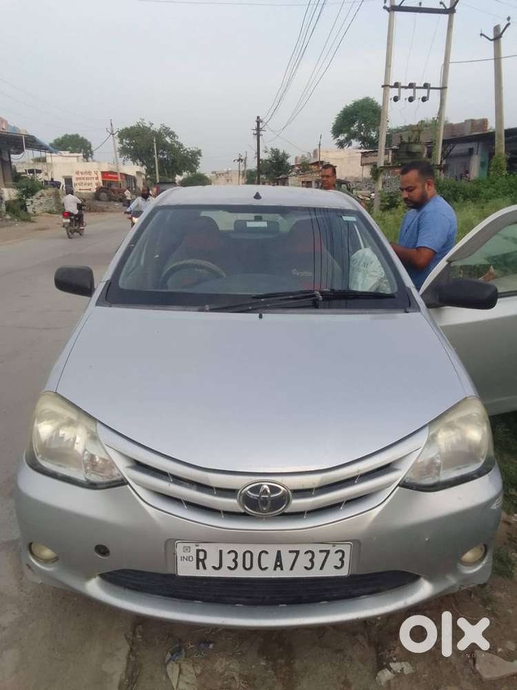 Toyota Etios Liva 2011
