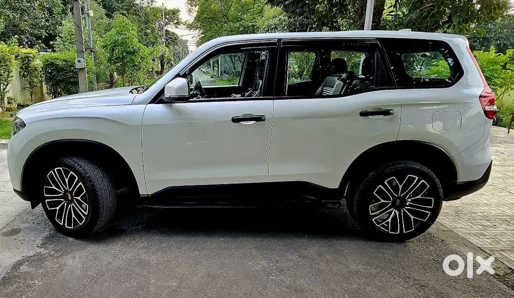 Mahindra Scorpio N Z2 7str 2024 Model