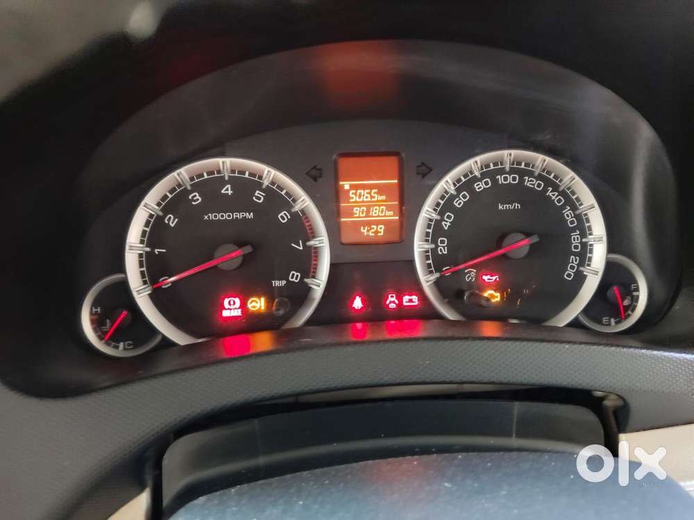 Maruti Suzuki Swift Dzire Vxi Optional, 2013, Petrol