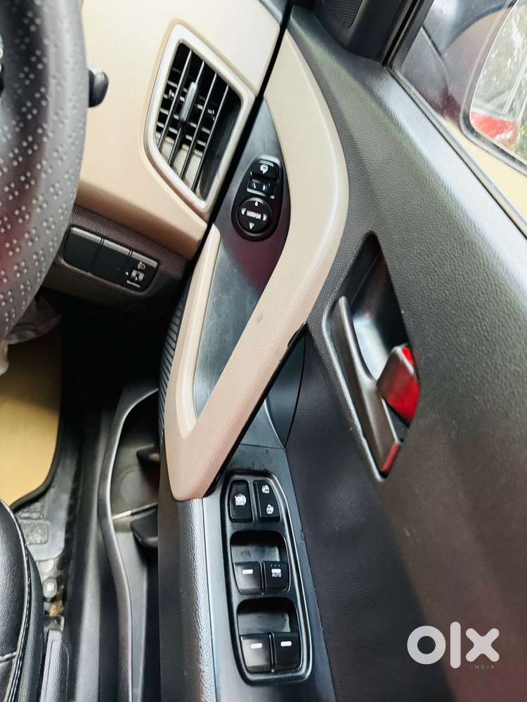 Hyundai Creta Sx 1.6 Petrol Top Variant 2016
